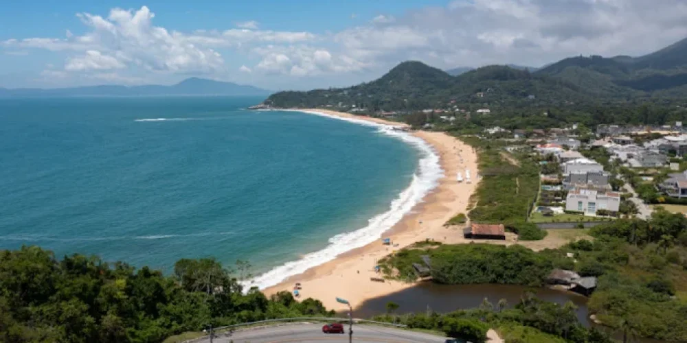 FOTO_RODOVIA_INTERPRAIAS.jpg-name-97e045f44d6a58e83c7d0dd701f876c02c2bd513ca60d52cfea5bde471333ec6